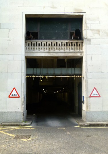 Lower Robert St Exit