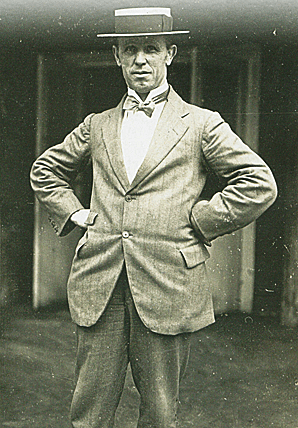 Dick Burge (image: The RIng website)