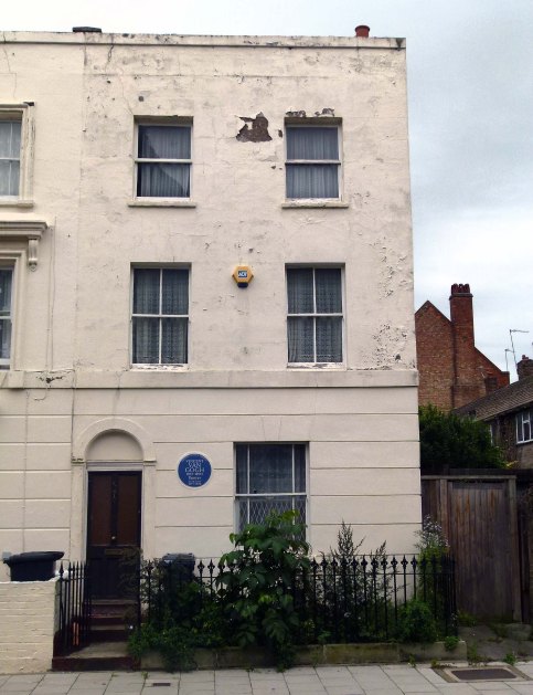 87 Hackford Road today.