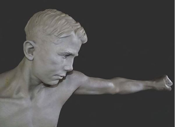 Sculpture of Teddy in his prime.