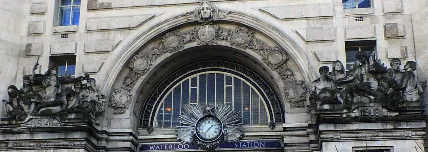 Figures representing 1914 and 1918. 