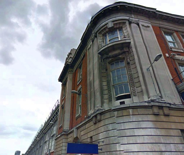 Remnants of the old cinema today (on the junction of Approach Road and Cab Road)
