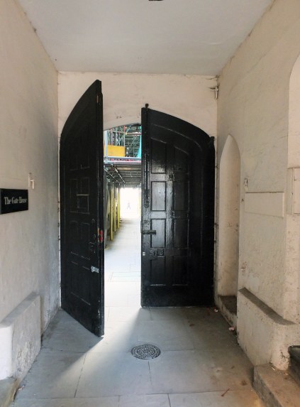 Northern entrance to Clifford's Inn Passage